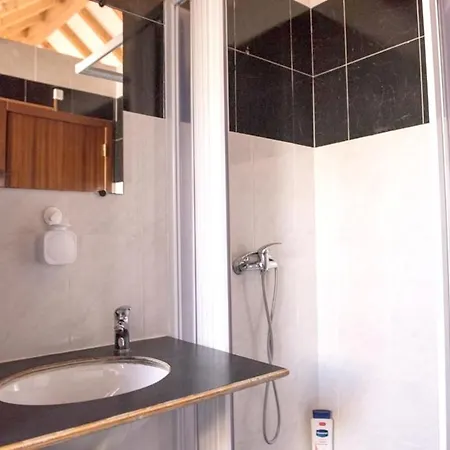 Charming In - Sea View 40 M² דירה *